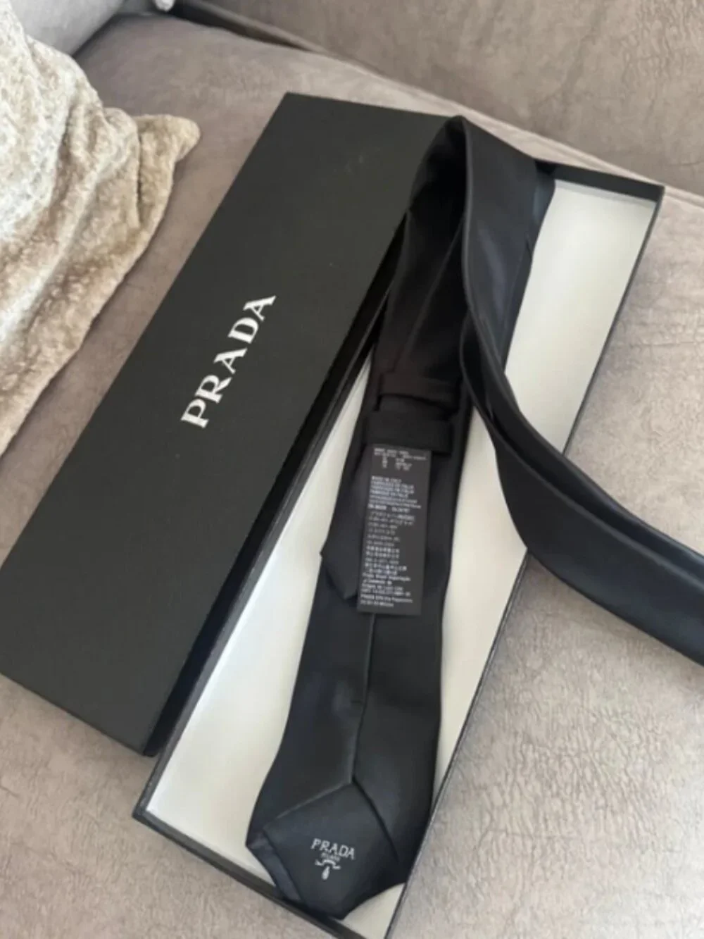 Prada Triangle Logo tie - Picture 3 of 6
